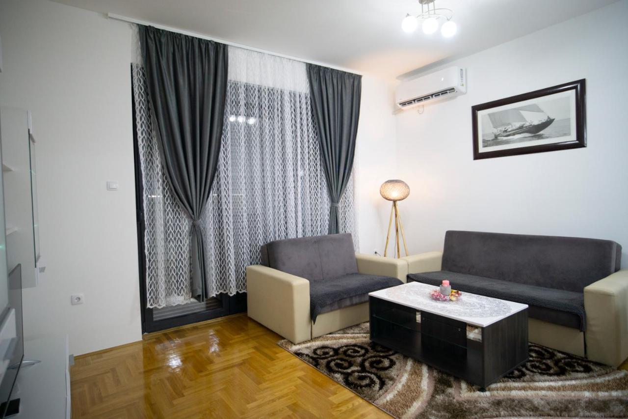 Apartmani Anica Trebin Dış mekan fotoğraf
