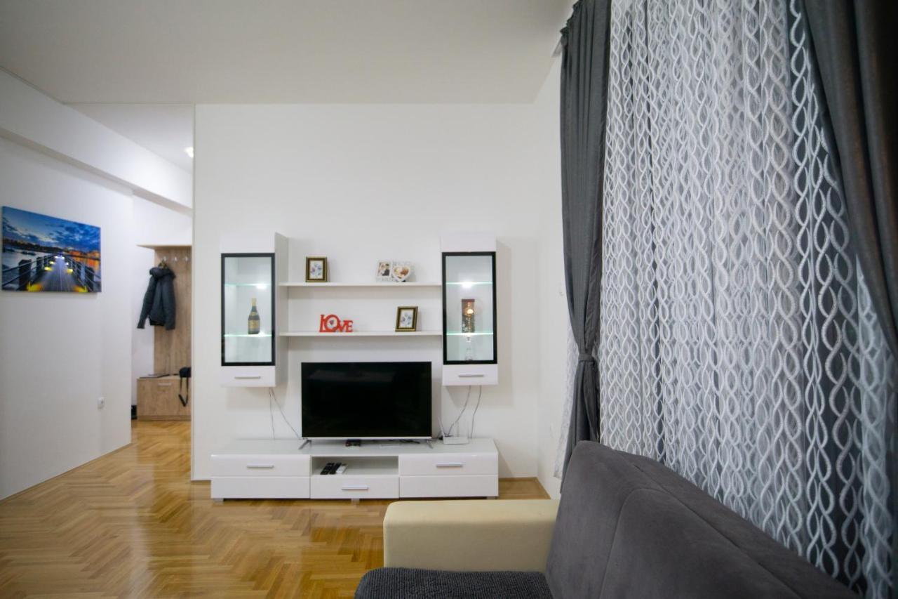 Apartmani Anica Trebin Dış mekan fotoğraf